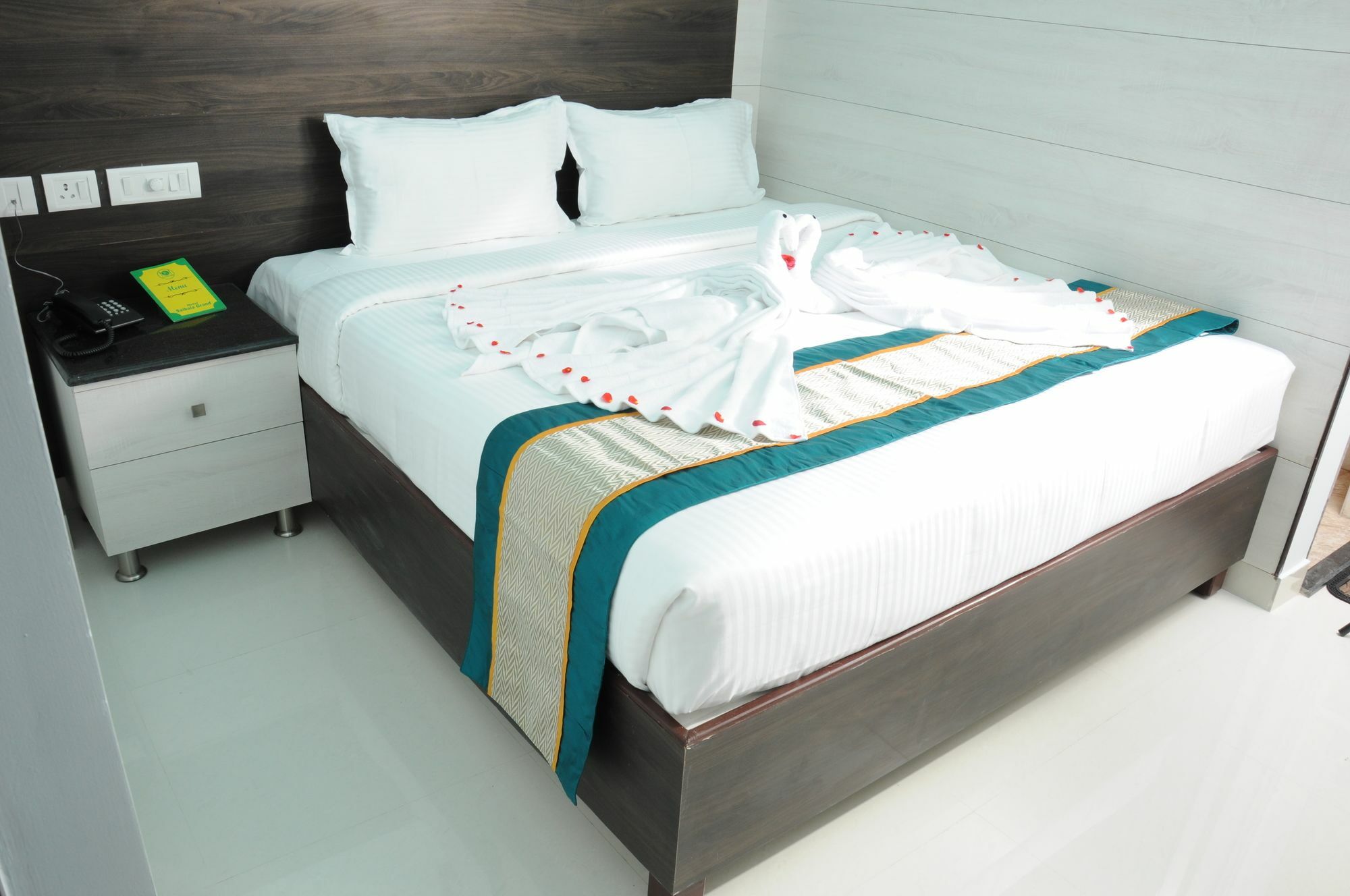 Super Townhouse Chennai Near Airport Formerly Sai Bala Budget Eksteriør bilde