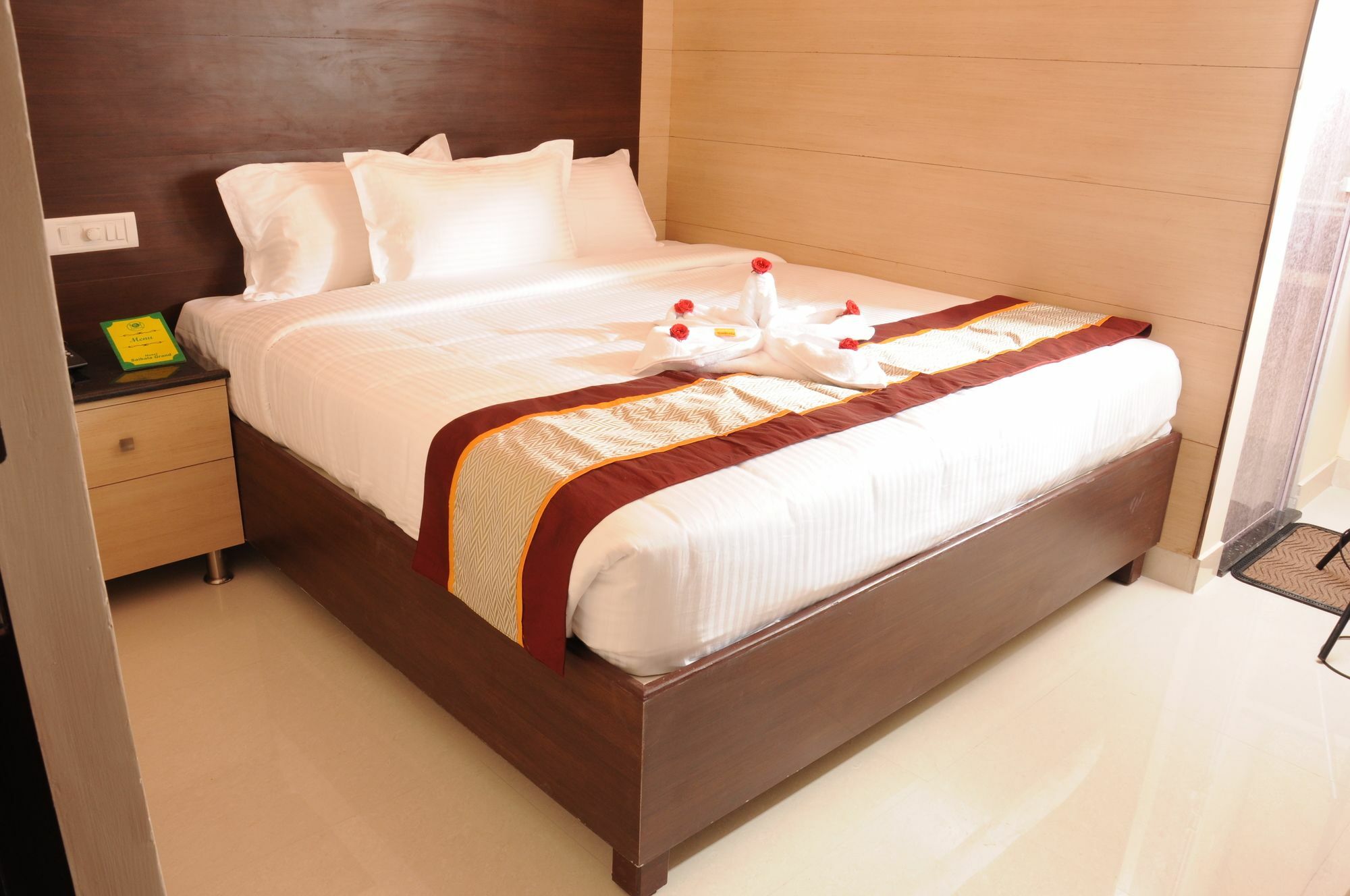Super Townhouse Chennai Near Airport Formerly Sai Bala Budget Eksteriør bilde