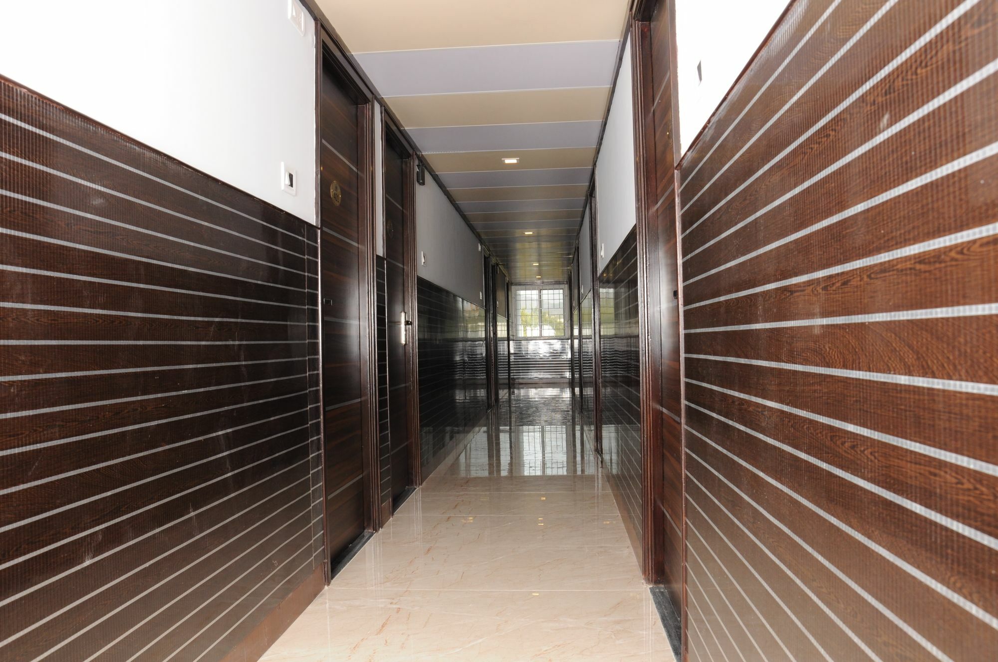 Super Townhouse Chennai Near Airport Formerly Sai Bala Budget Eksteriør bilde
